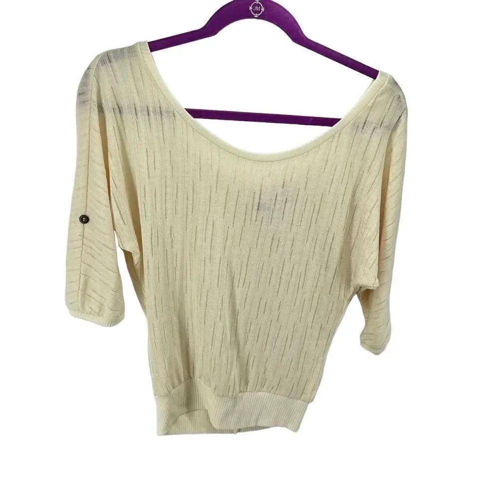 Love On A Hanger Womens Roll Tab Sleeve Shirt Faux Button Scoop Neck Cream Small